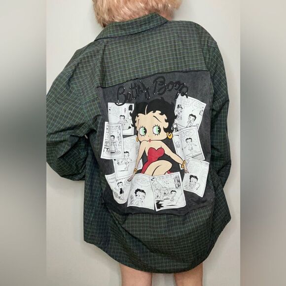 Jillysworld Betty Boop Upcycled Button Up Plaid Flannel Shirt - Picture 2 of 10